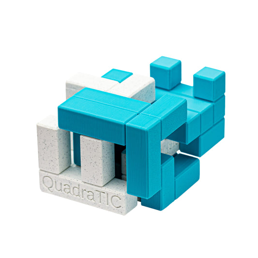 QuadraTIC | Turning Interlocking Cube